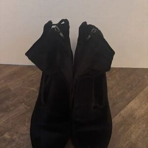 Zara Black Fold-Over Suede Ankle Heeled Boots